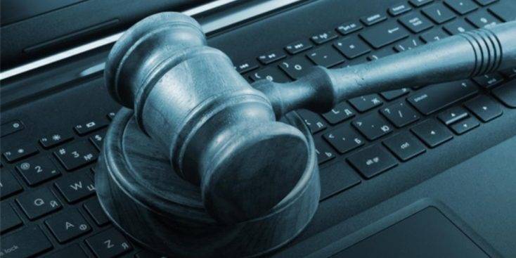 التنظيم القانوني للصحافة الإلكترونية العربية: سياقاته وأهدافه