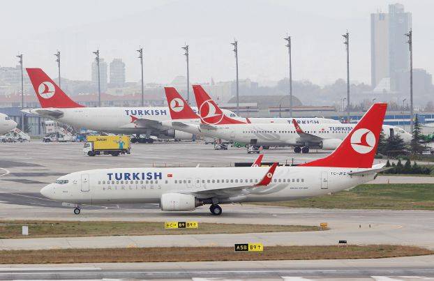 «واي فاي» يتضمن اسمها كلمة «قنبلة» تؤدي لتحويل مسار طائرة تركية