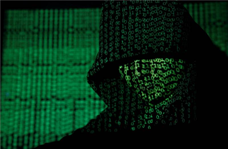 الجهود الامريكية في مكافحة القرصنة الإلكترونية في أزمة
